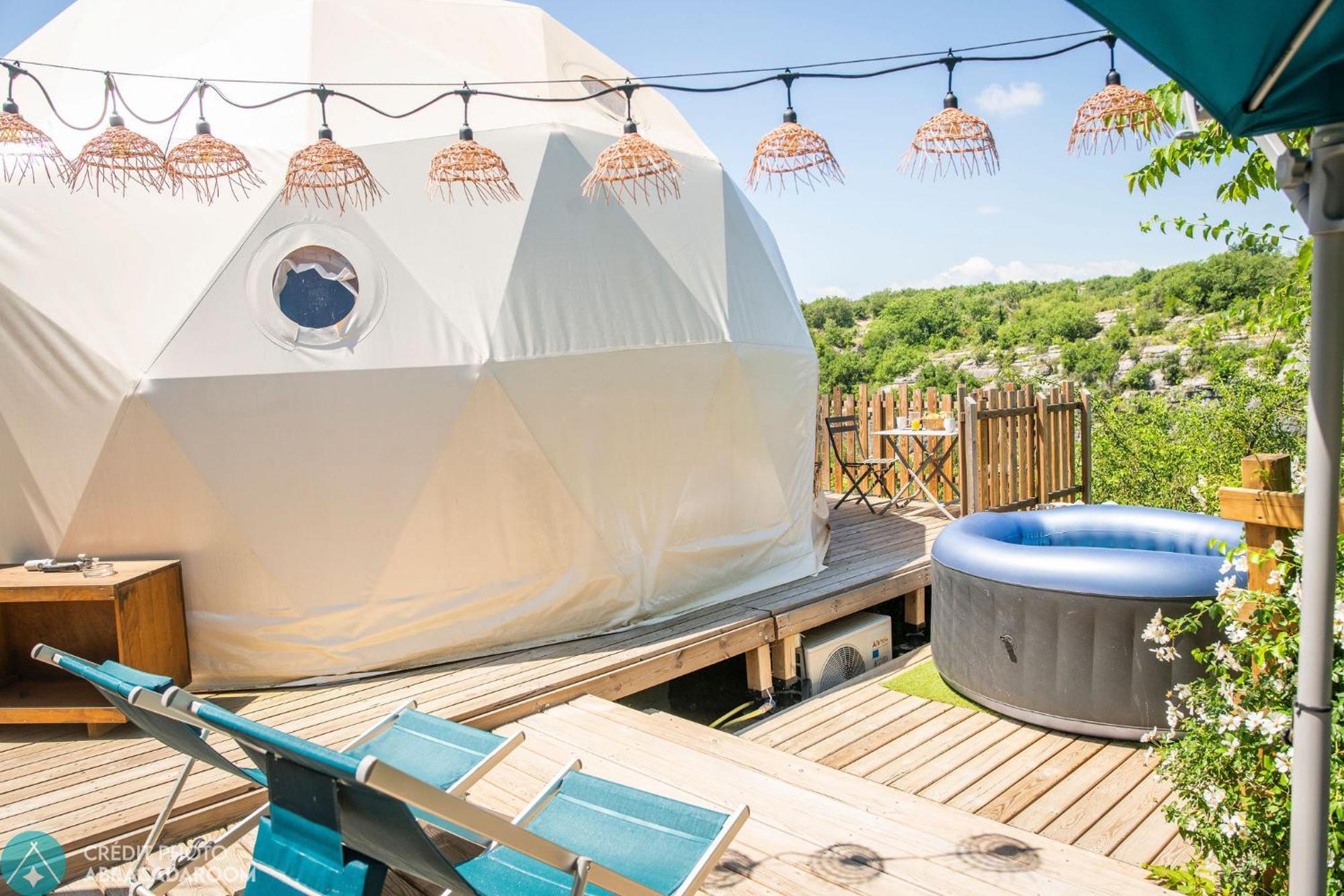 Luxury tent Les Domes Des Gorges