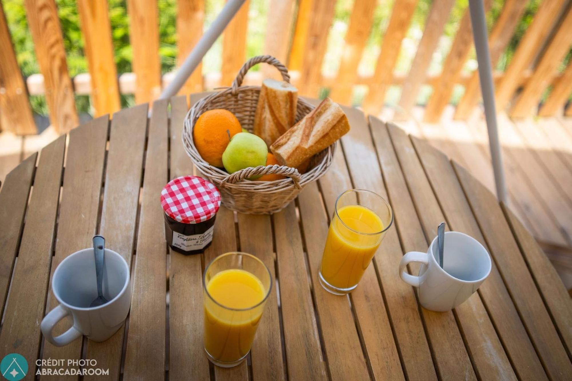 Luxury tent Les Domes Des Gorges
